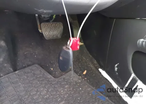 2014 Nissan Pathfinder Sl z USA, uszkodzony, nr VIN 5N1AR2MM0EC608962